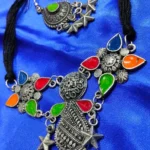 AKRITI NECKLACE