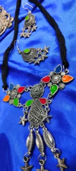 AKRITI NECKLACE