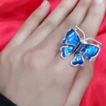BUTTERFLY FINGER RING