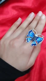 BUTTERFLY FINGER RING