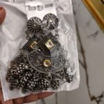 aria black polish earrings