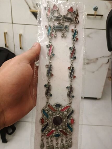 Sajvan Mini Necklace