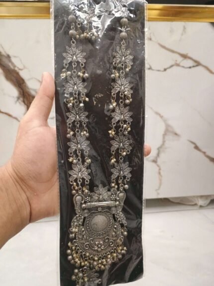 Peacock Black Polish Necklace