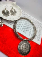 KEYARA NECKLACE - Image 2