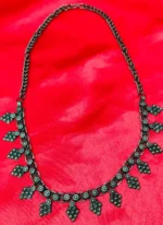 LEMEES NECKLACE