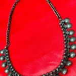 LISNA NECKLACE