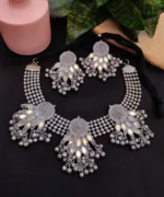 NIKITA NECKLACE