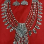 NOORINA NECKLACE