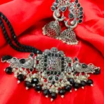 RAFIYA SILVER POLISH NECKLACE