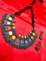 SWETA NECKLACE