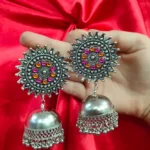 VAANI EARRING