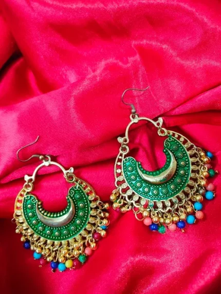ZANIA EARRING