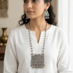 AARU LONG NECKLACE