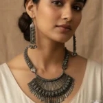 AKANSHA NECKLACE