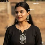black long necklace