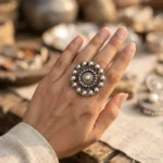 LIHANA FINGER RING