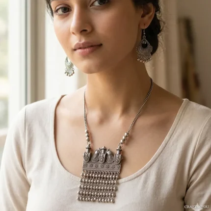 RUFAYDA NECKLACE