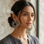 YUGNEET EARRING