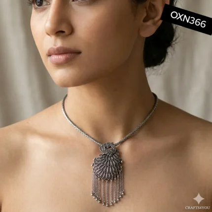 ZUBI NECKLACE