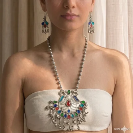 AACHAL NECKLACE